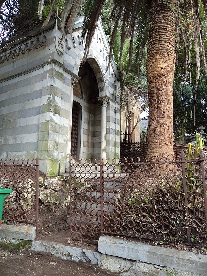 La Cappella della Famiglia Gian Maria Cambiaso, benefattore degli asili e giardini dell'infanzia, dopo la pulizia